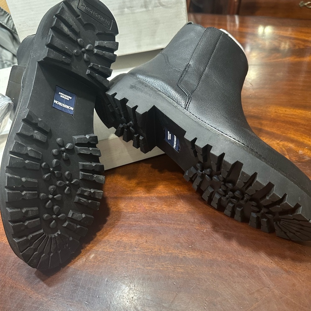 Nordstrom Black Ankle Booties - Picture 4 of 5